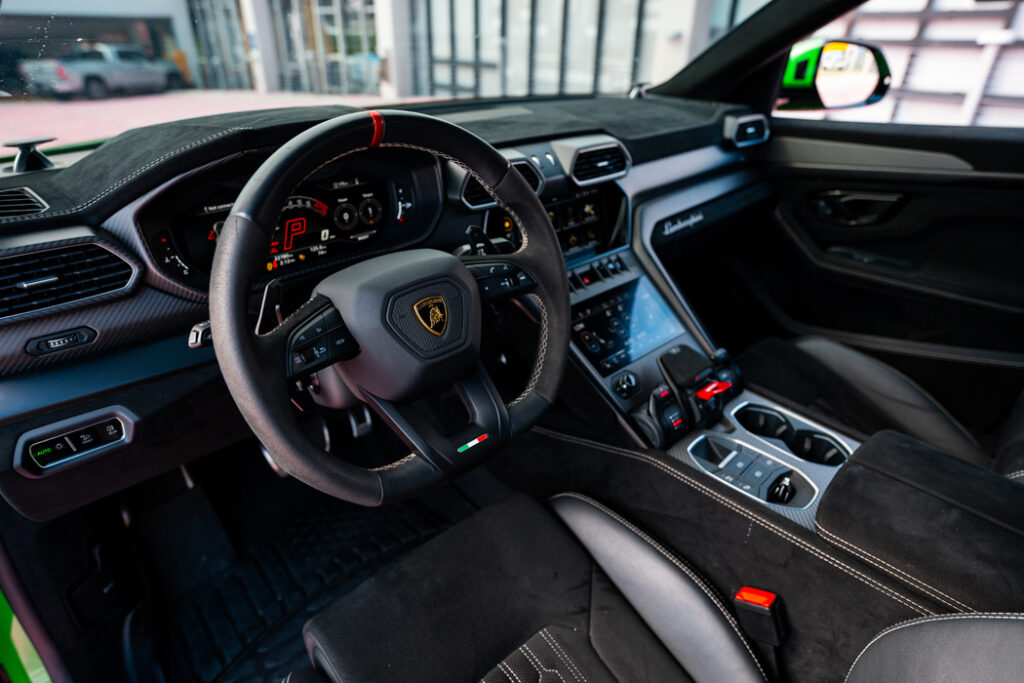 76F5DEF7-AE84-4993-96E0-4309F07C938F